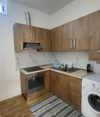 Apartment Rino's 2